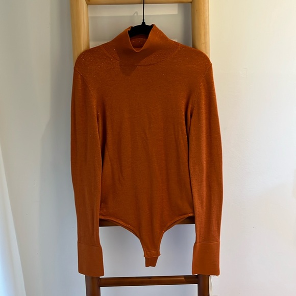 NWT Sparkly Athleta x Alicia Keys  mock turtleneck bodysuit Sz S - Picture 1 of 7